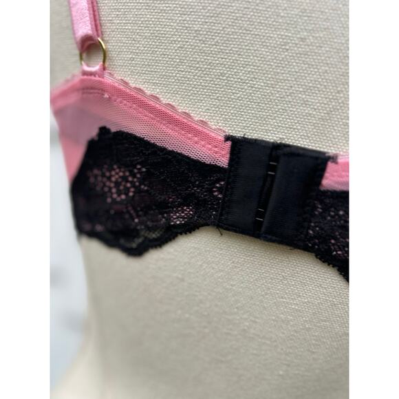 Victoria's Secret Very Sexy Push Up Bra Pink Black Lace Underwire Size 34DD‎ - Picture 6 of 8